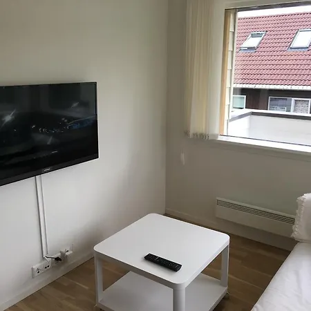 - Lars Vaages Apartment