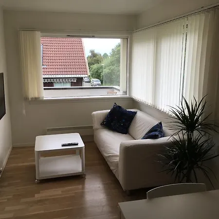 Apartment - Lars Vaages *